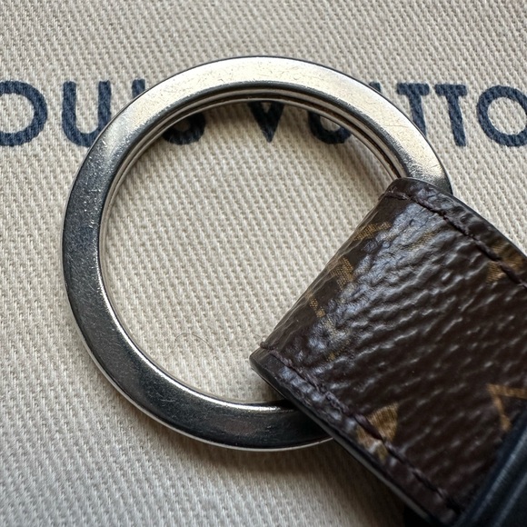 Authentic Louis Vuitton LV Dragonne Monogram Macassar Cles Key Holder Keychain - Picture 9 of 13